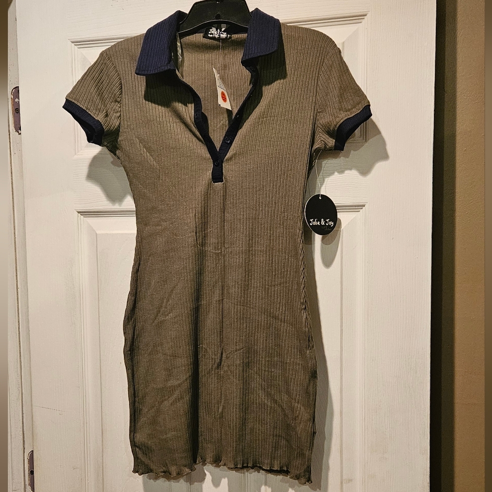 JOLIE & JOY MINI DRESS